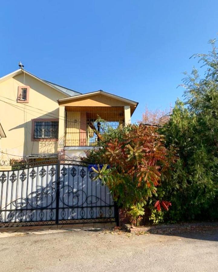 Sweet Vibe Home Almaty Exterior foto